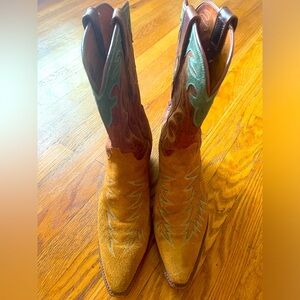 The infamous Lucchese cowboy boots.